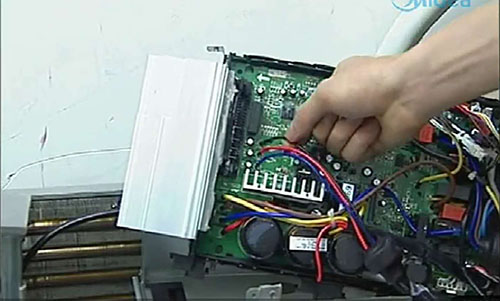 江津美的空调电话是多少